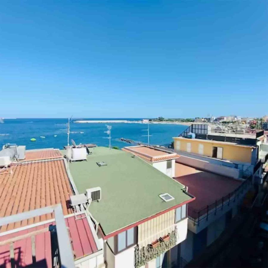 Naxos 101 Apartment A Due Passi Dal Mare Giardini Naxos Exterior foto